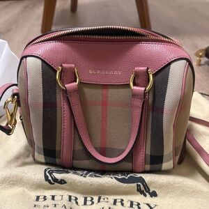 Pink burberry crossbody bag